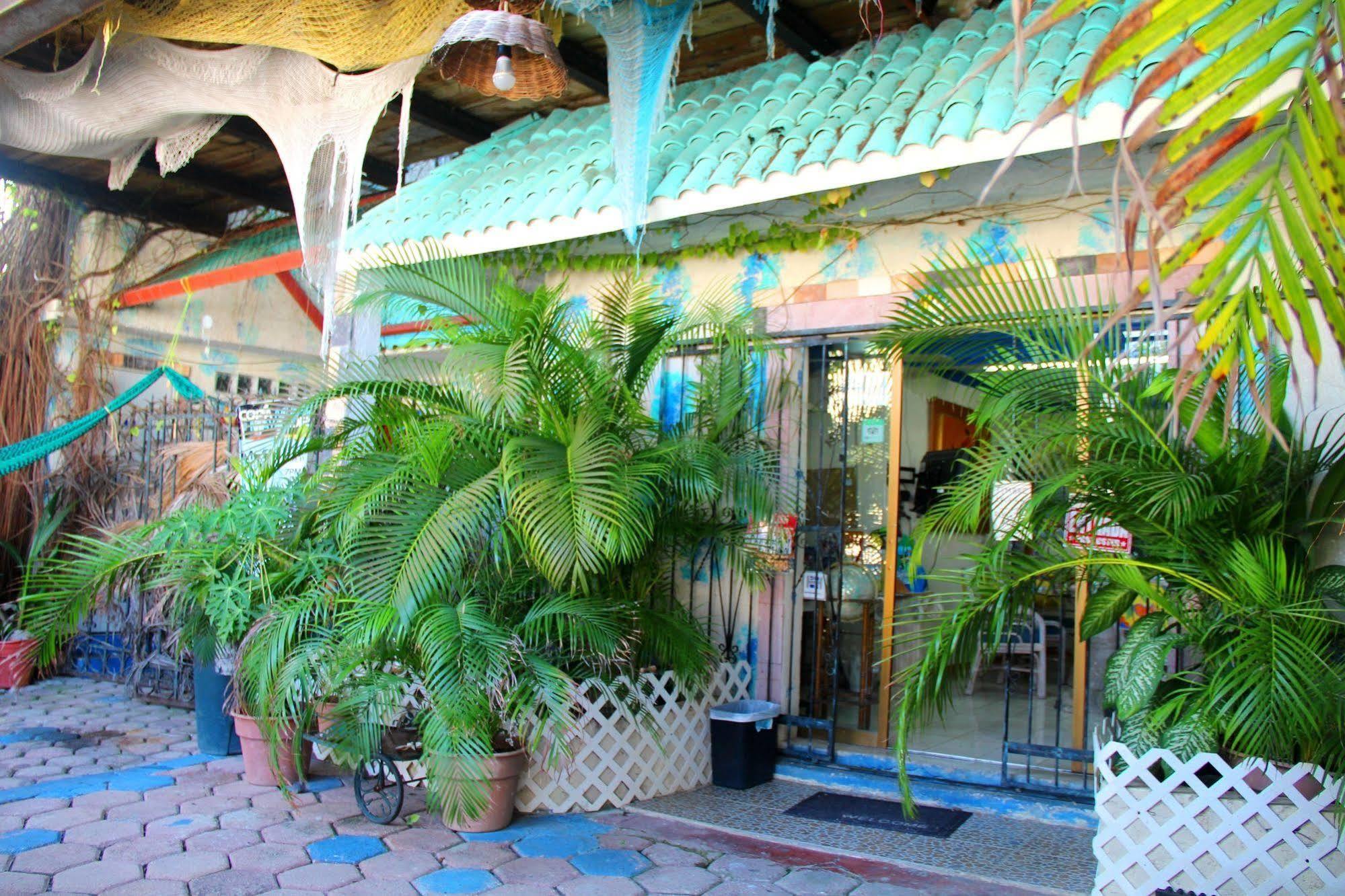 Posada Marpez Cancún Esterno foto